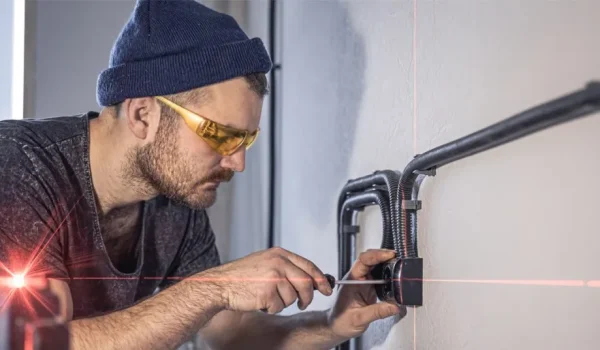 Choose-the-right-locksmith-1024x536.jpg